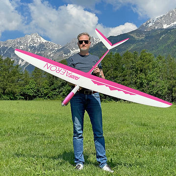 René Marschall and the glider AERON